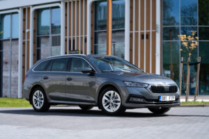 Skoda OCTAVIA Арендный автомобиль