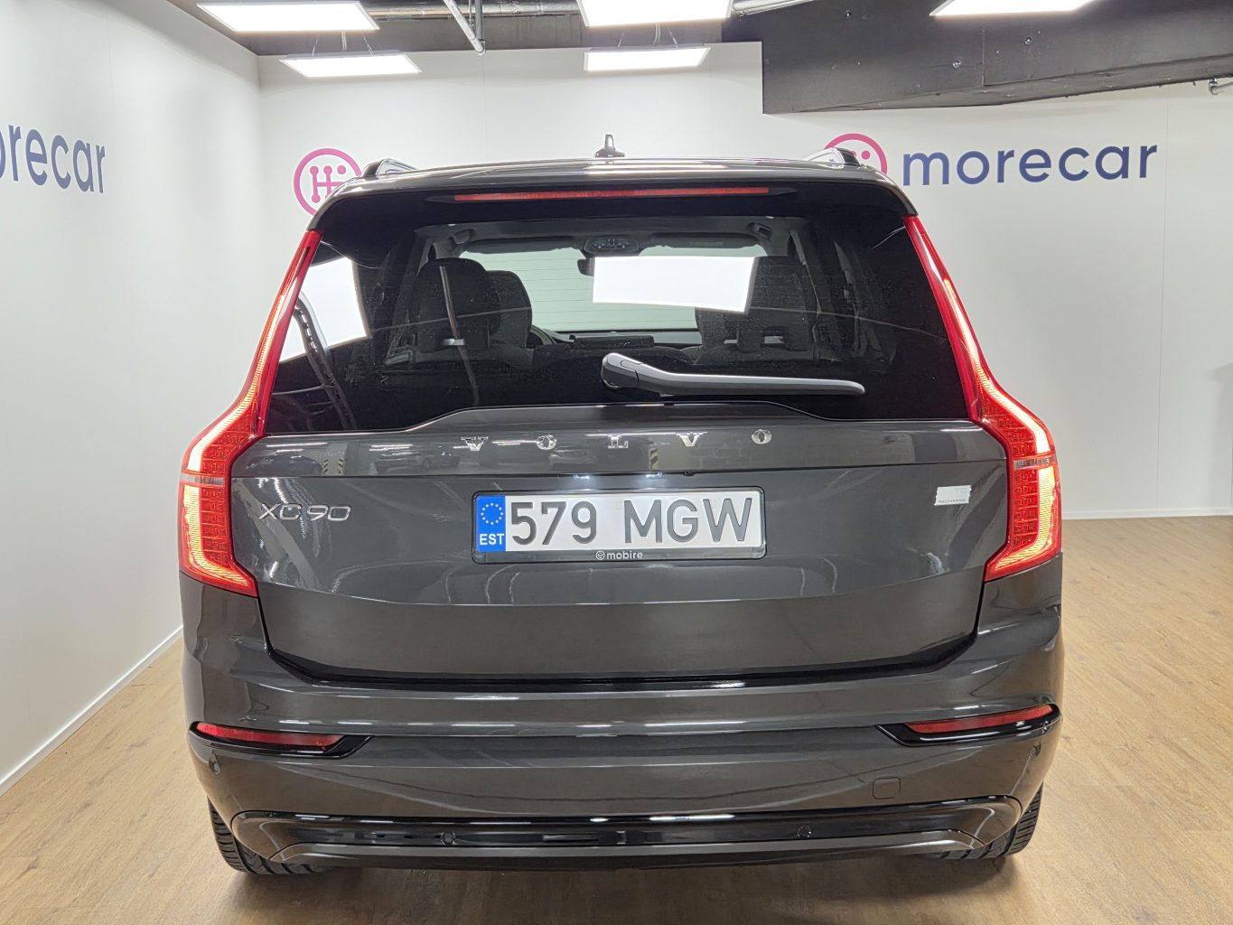 Volvo XC90 rendiauto