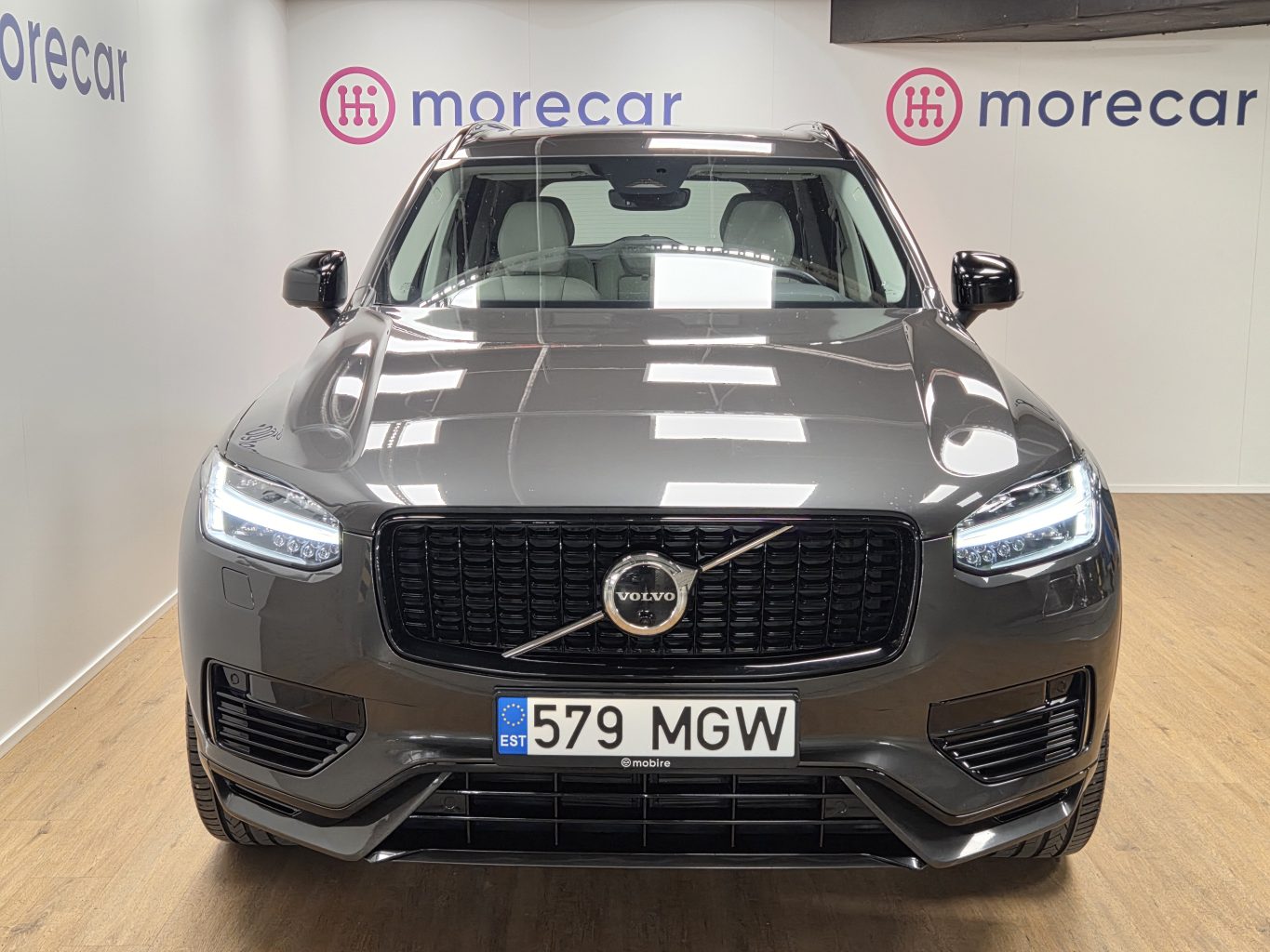 Volvo XC90 rendiauto