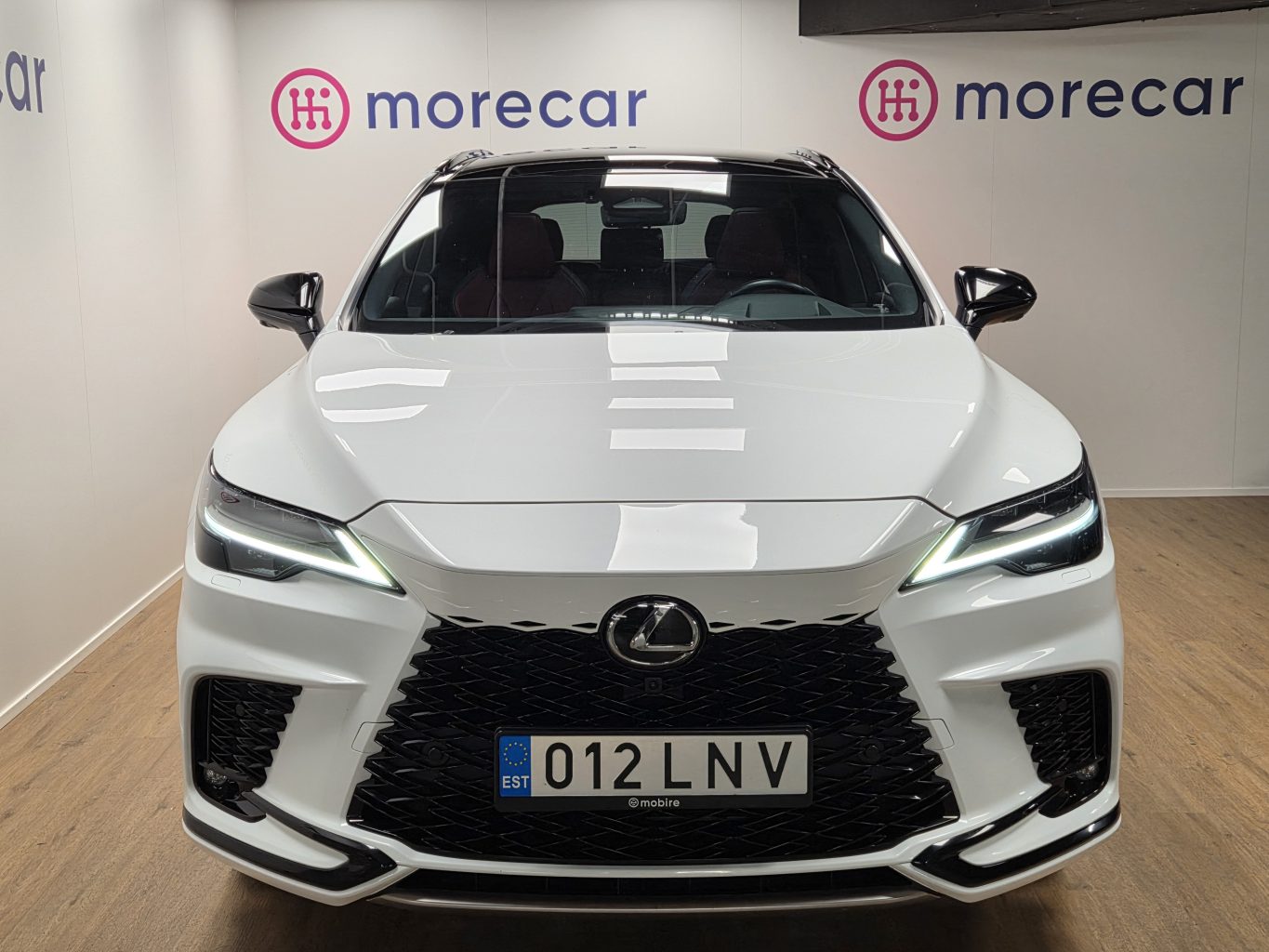Lexus RX500H rendiauto