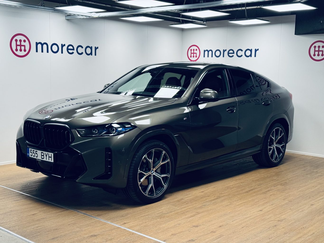 BMW X6 rendiauto