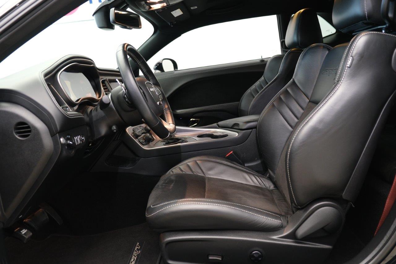 Dodge CHALLENGER rendiauto