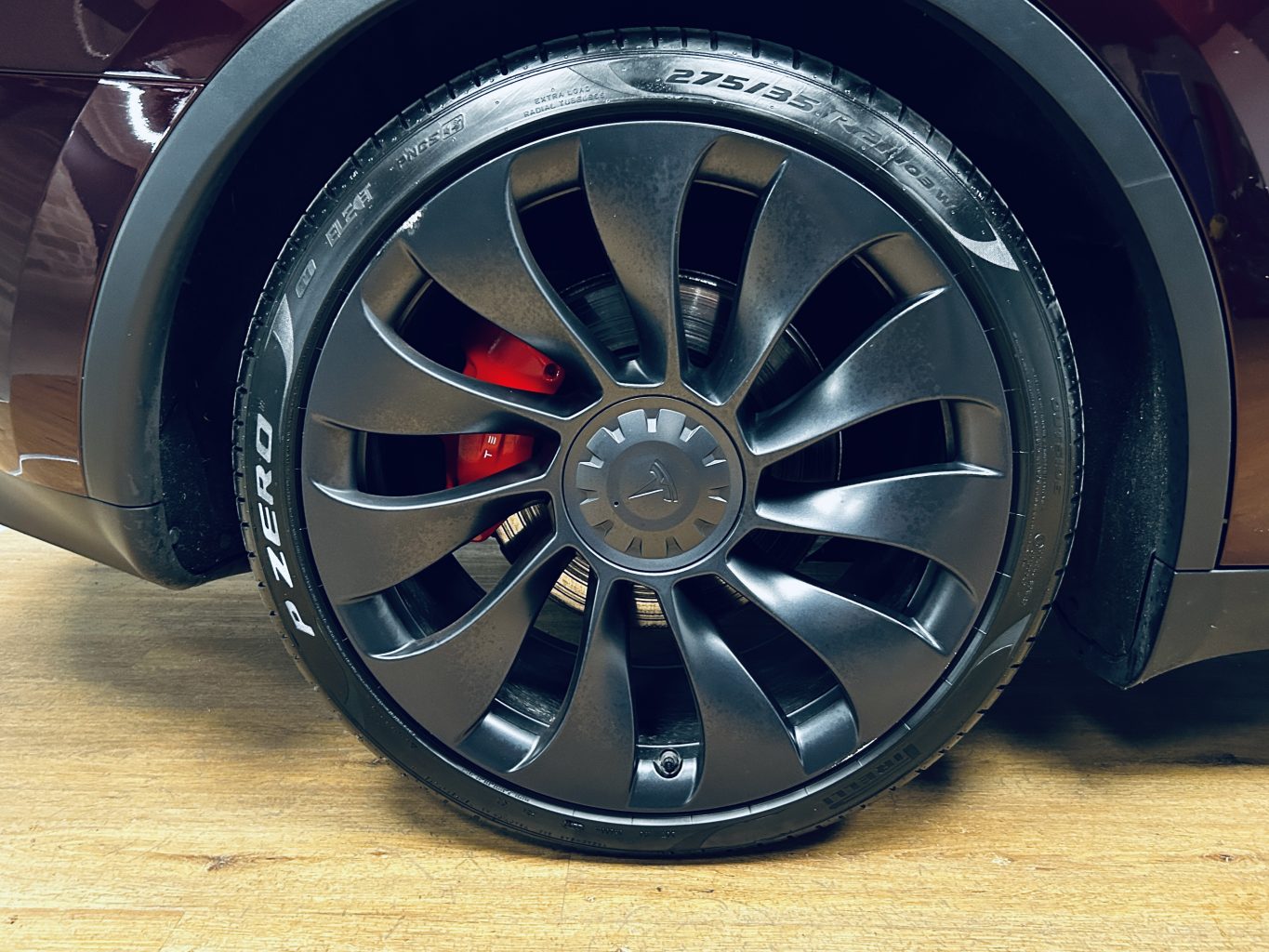 Tesla Model Y rendiauto