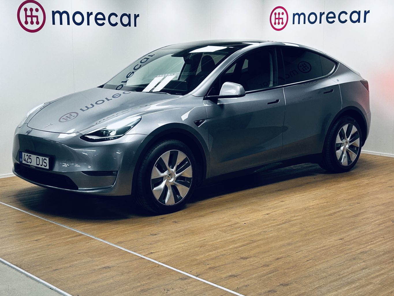 Tesla Model Y rendiauto