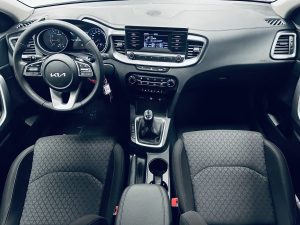Kia CEE'D rendiauto