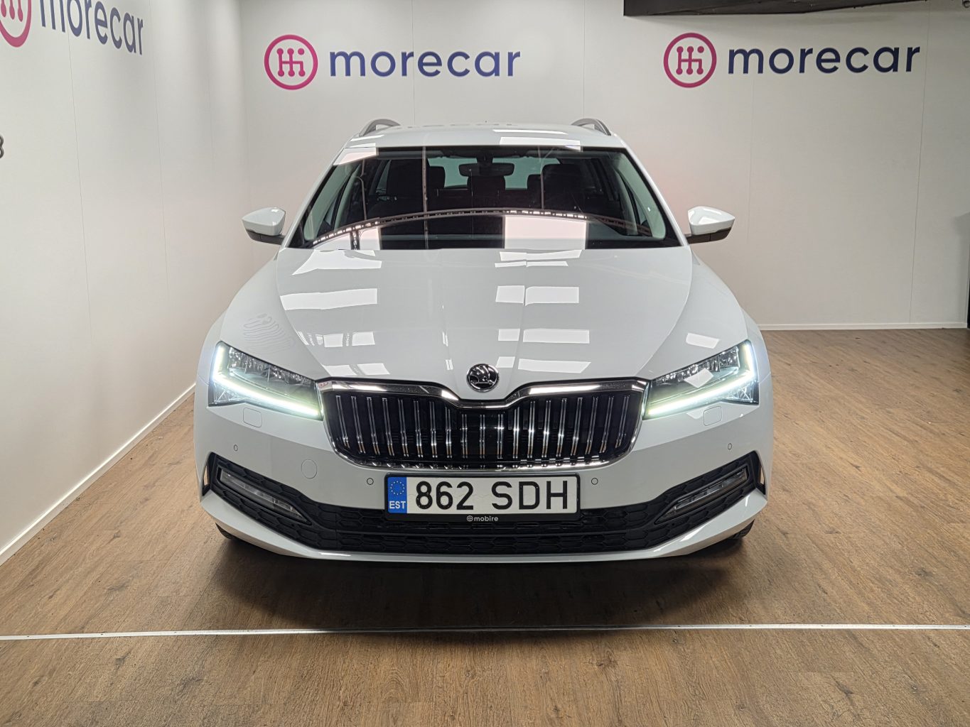 Skoda SUPERB rendiauto
