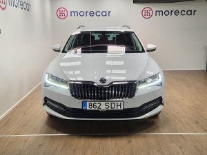 Skoda SUPERB rendiauto