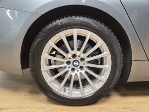 BMW 530d rendiauto