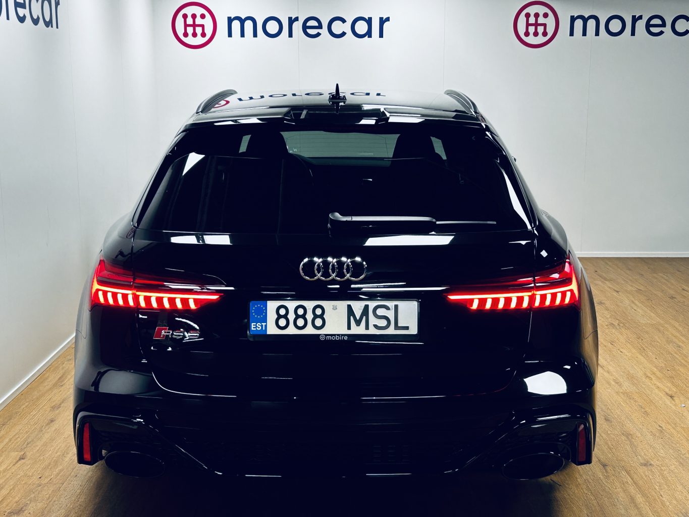 Audi RS6 Арендный автомобиль