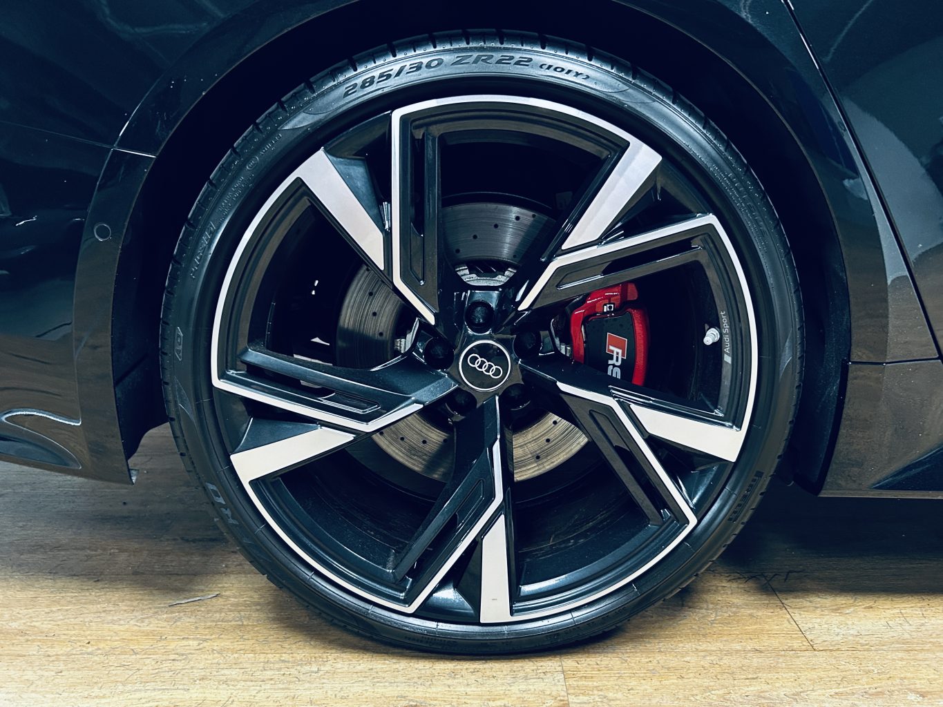 Audi RS6 Арендный автомобиль