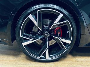 Audi RS6 Арендный автомобиль