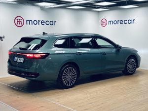 Volkswagen PASSAT rendiauto