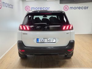 Peugeot 5008 Арендный автомобиль