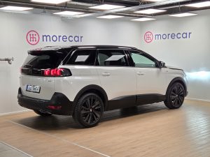 Peugeot 5008 Арендный автомобиль