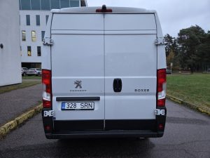 Peugeot Boxer rendiauto