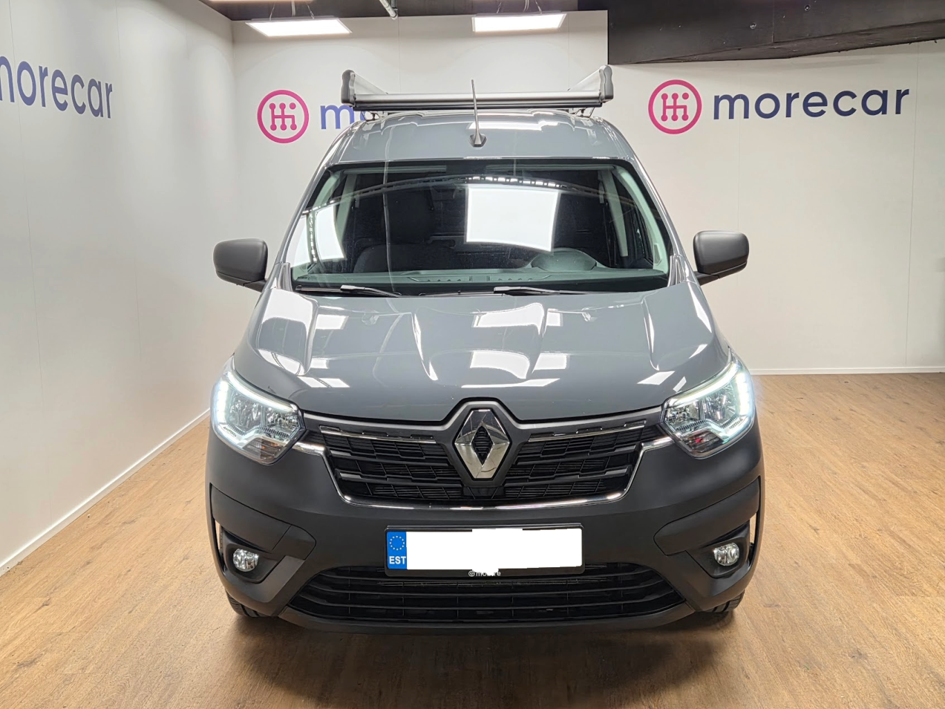 Renault EXPRESS Арендный автомобиль