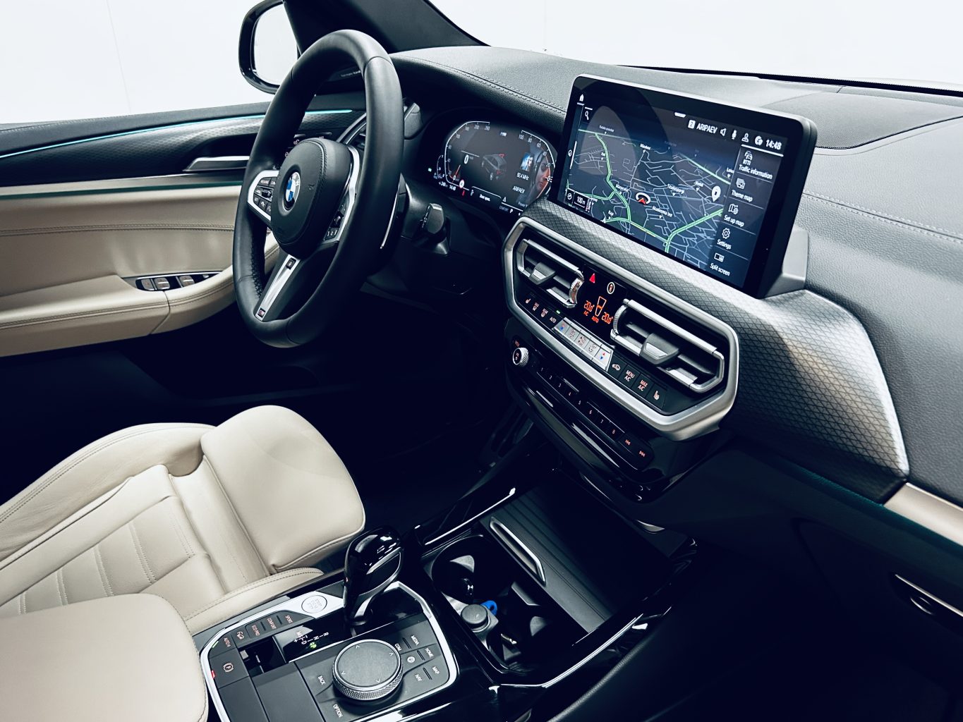 BMW X3 Арендный автомобиль