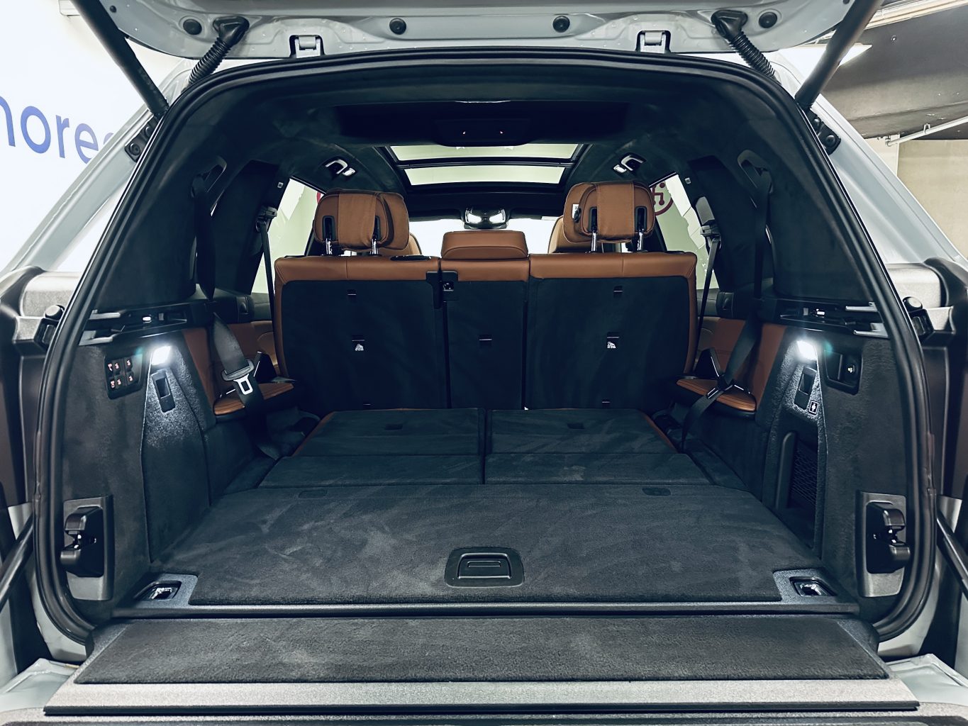 BMW X7 Арендный автомобиль