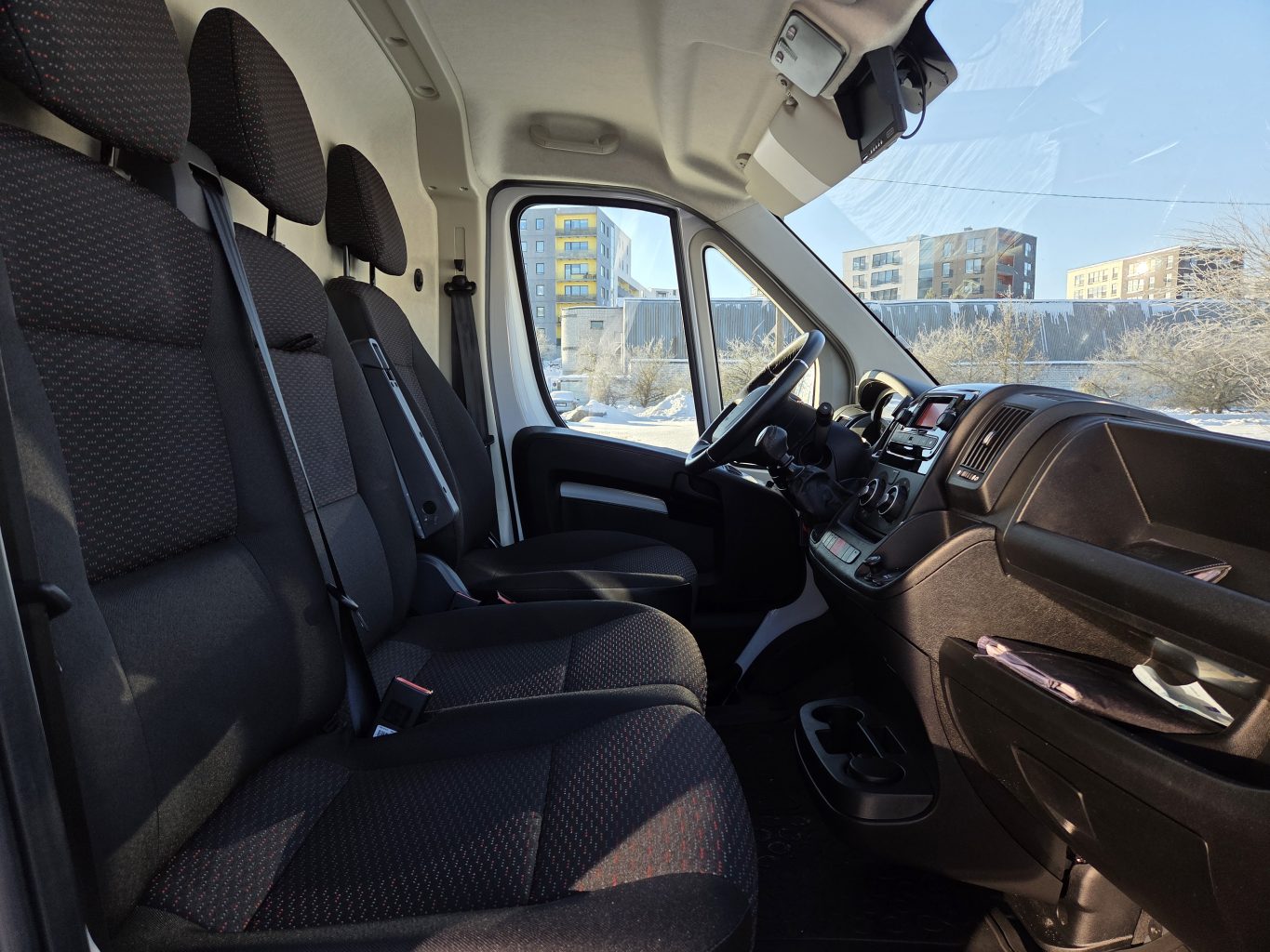 Peugeot Boxer Арендный автомобиль