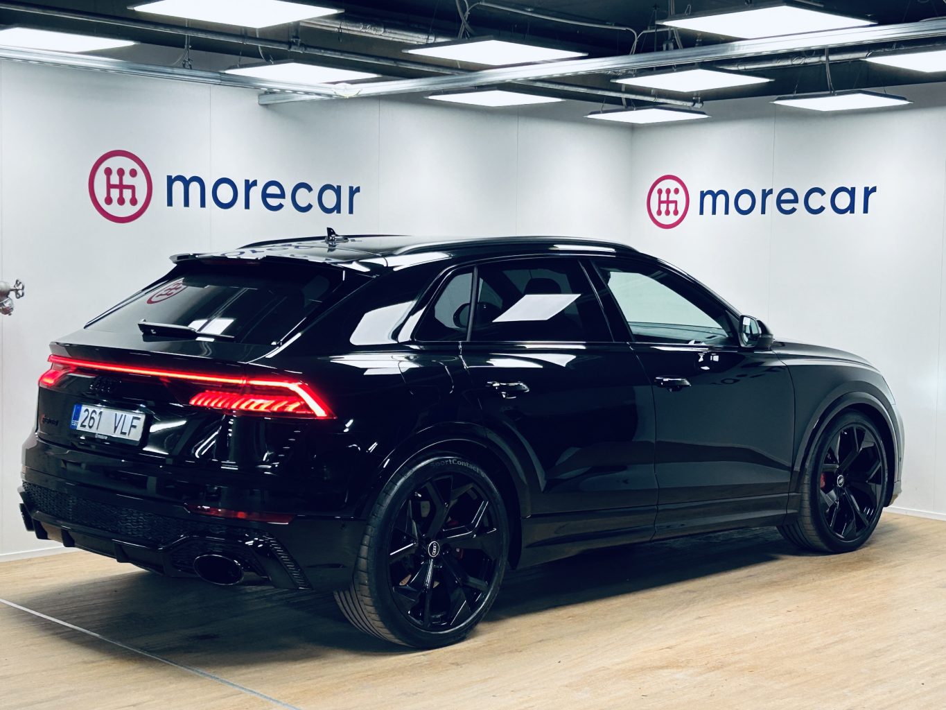 Audi RS Q8 Арендный автомобиль