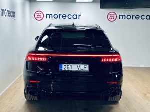 Audi RS Q8 Арендный автомобиль