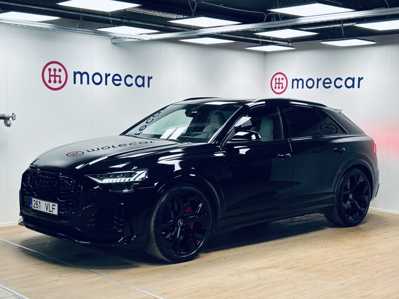 Audi RS Q8 Арендный автомобиль