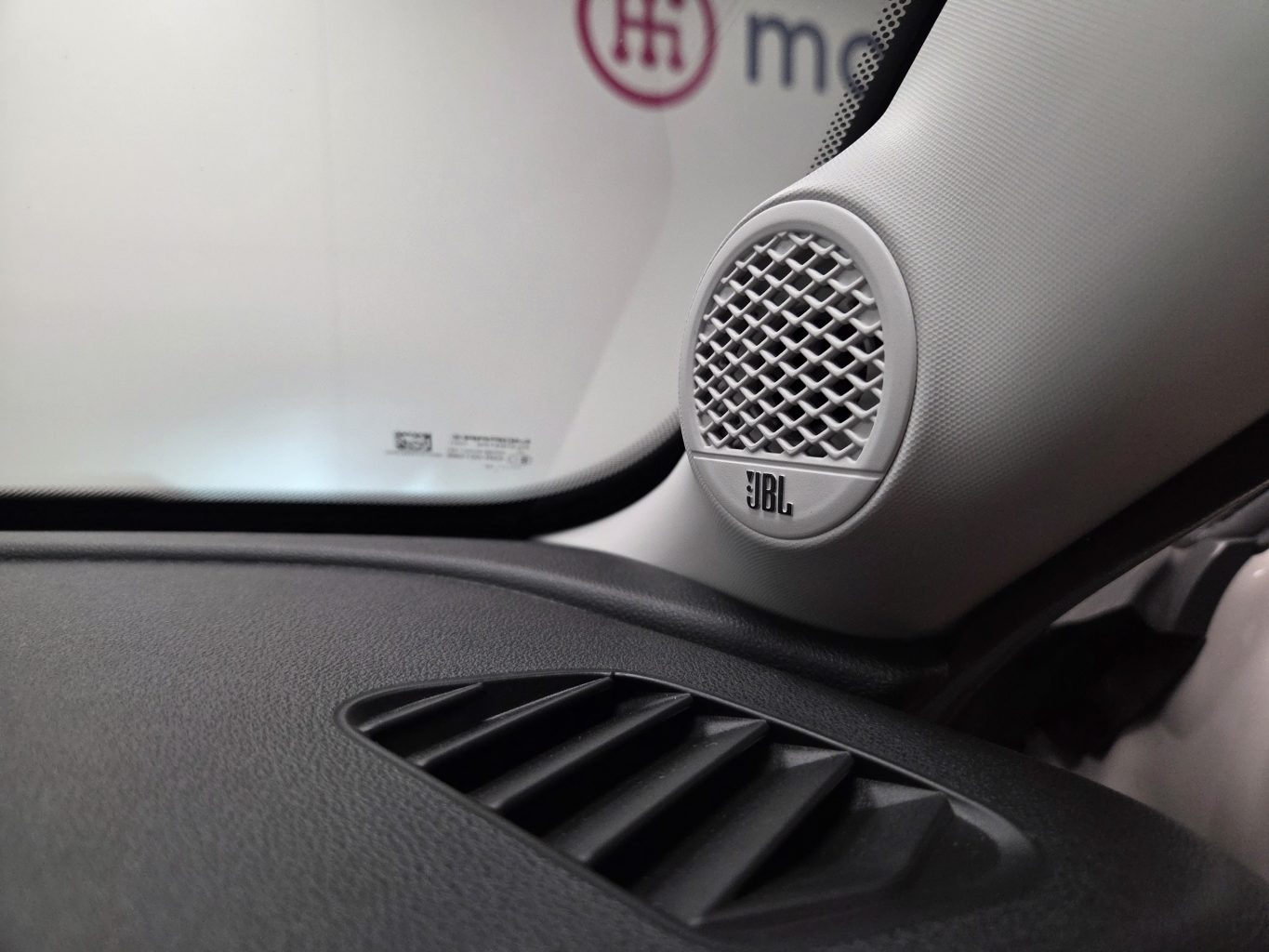 Jeep Avenger rendiauto