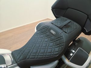 BMW R18  Арендный автомобиль