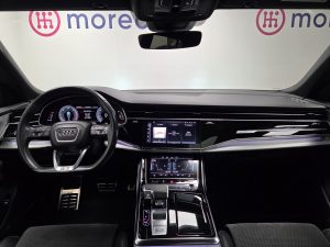 Audi Q8 Арендный автомобиль