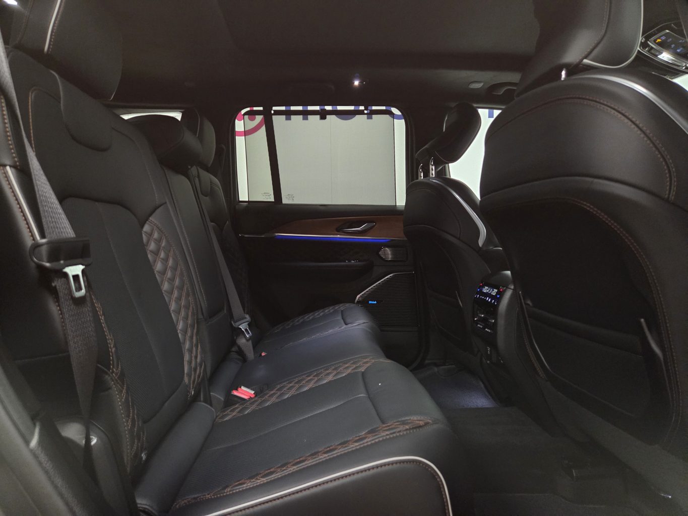 Jeep GRAND CHEROKEE Rental car