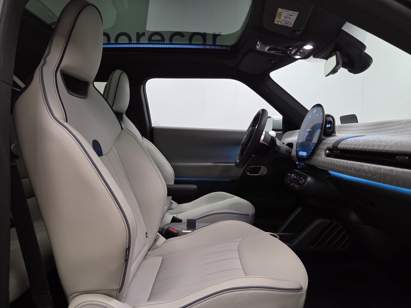 MINI COOPER Арендный автомобиль