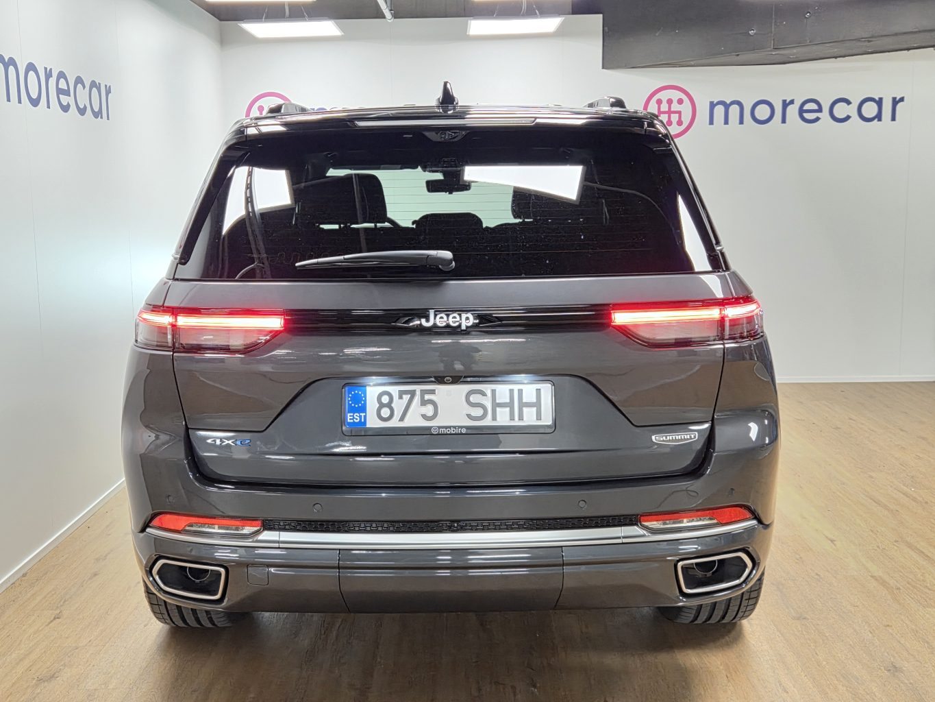 Jeep GRAND CHEROKEE Rental car