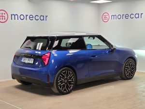 MINI COOPER Арендный автомобиль