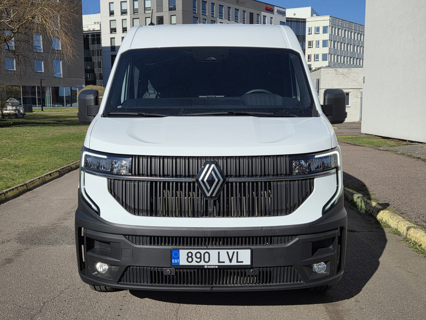 Renault MASTER Rental car
