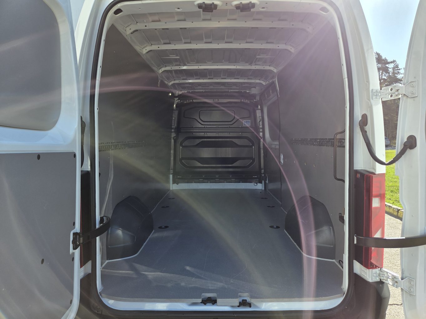 Renault MASTER Rental car