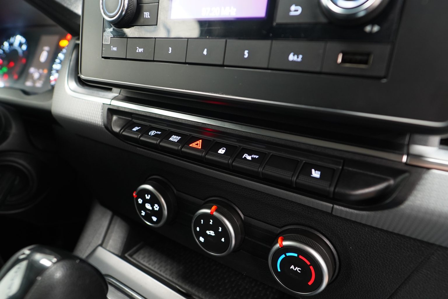 Renault KANGOO rendiauto