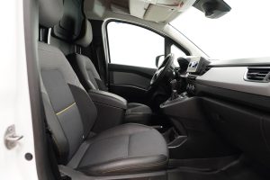 Renault KANGOO rendiauto