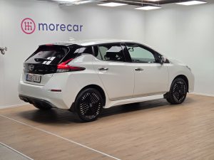 Nissan LEAF Арендный автомобиль