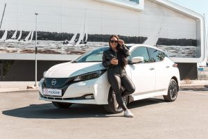 Nissan LEAF Арендный автомобиль