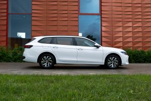 Volkswagen PASSAT Арендный автомобиль