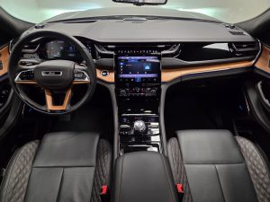 Jeep GRAND CHEROKEE rendiauto