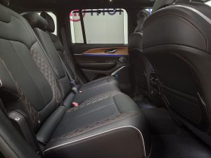 Jeep GRAND CHEROKEE rendiauto