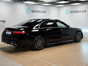 Mercedes-Benz S400 Арендный автомобиль