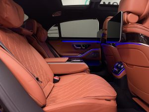 Mercedes-Benz S400 Арендный автомобиль