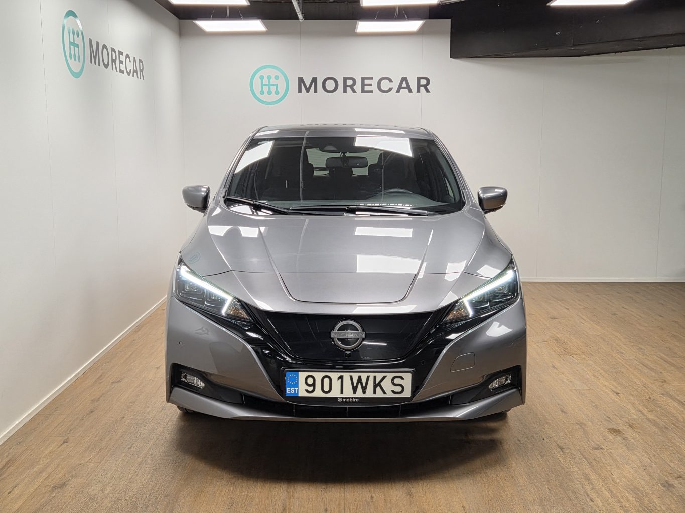Nissan LEAF Арендный автомобиль