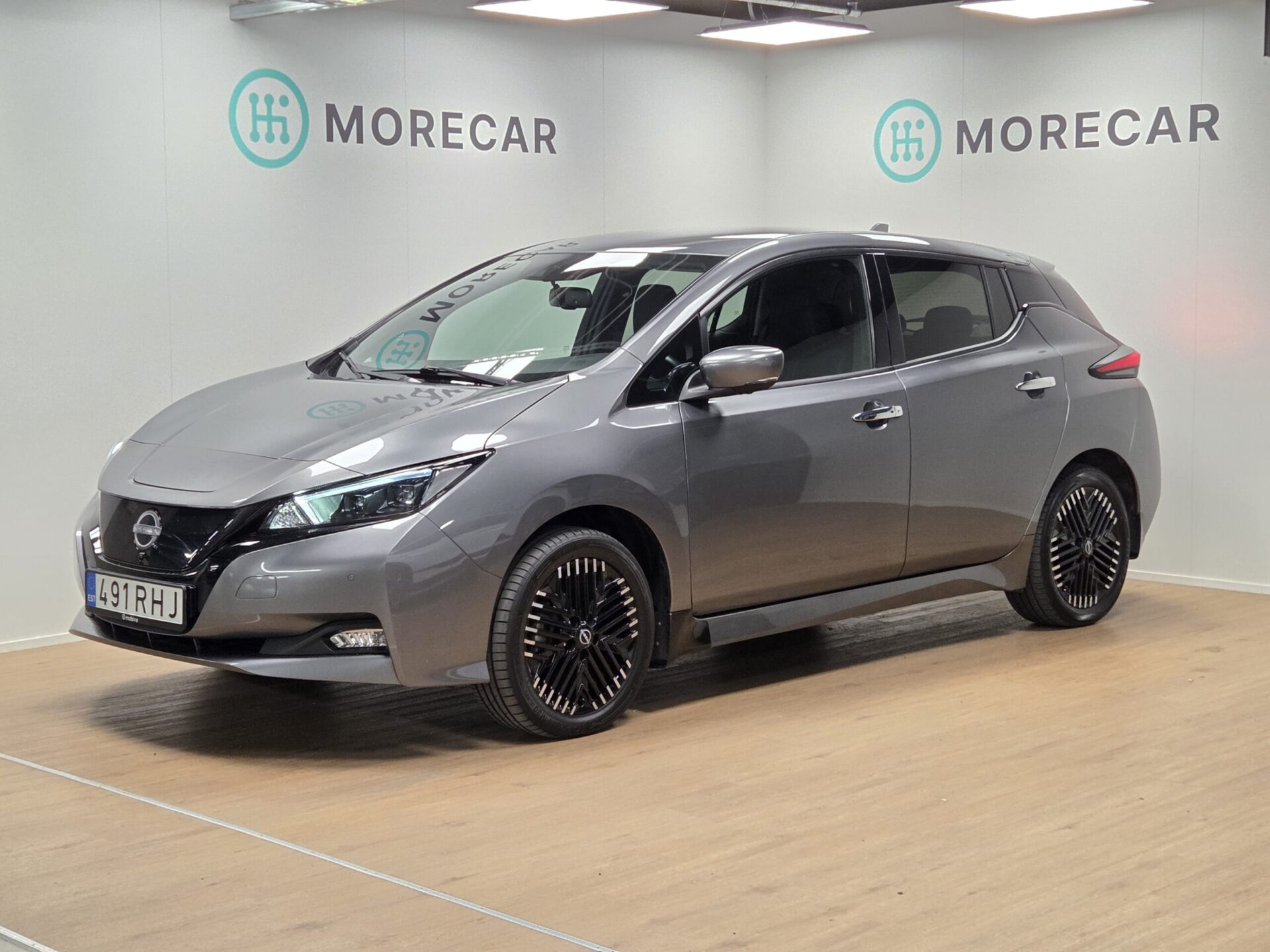 Mobire täisteenusrent - Nissan Leaf