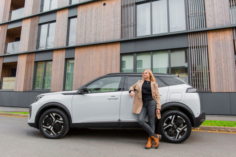 Pikaajaline autorent: millised võimalused on ja kuidas valida sobivaim?
